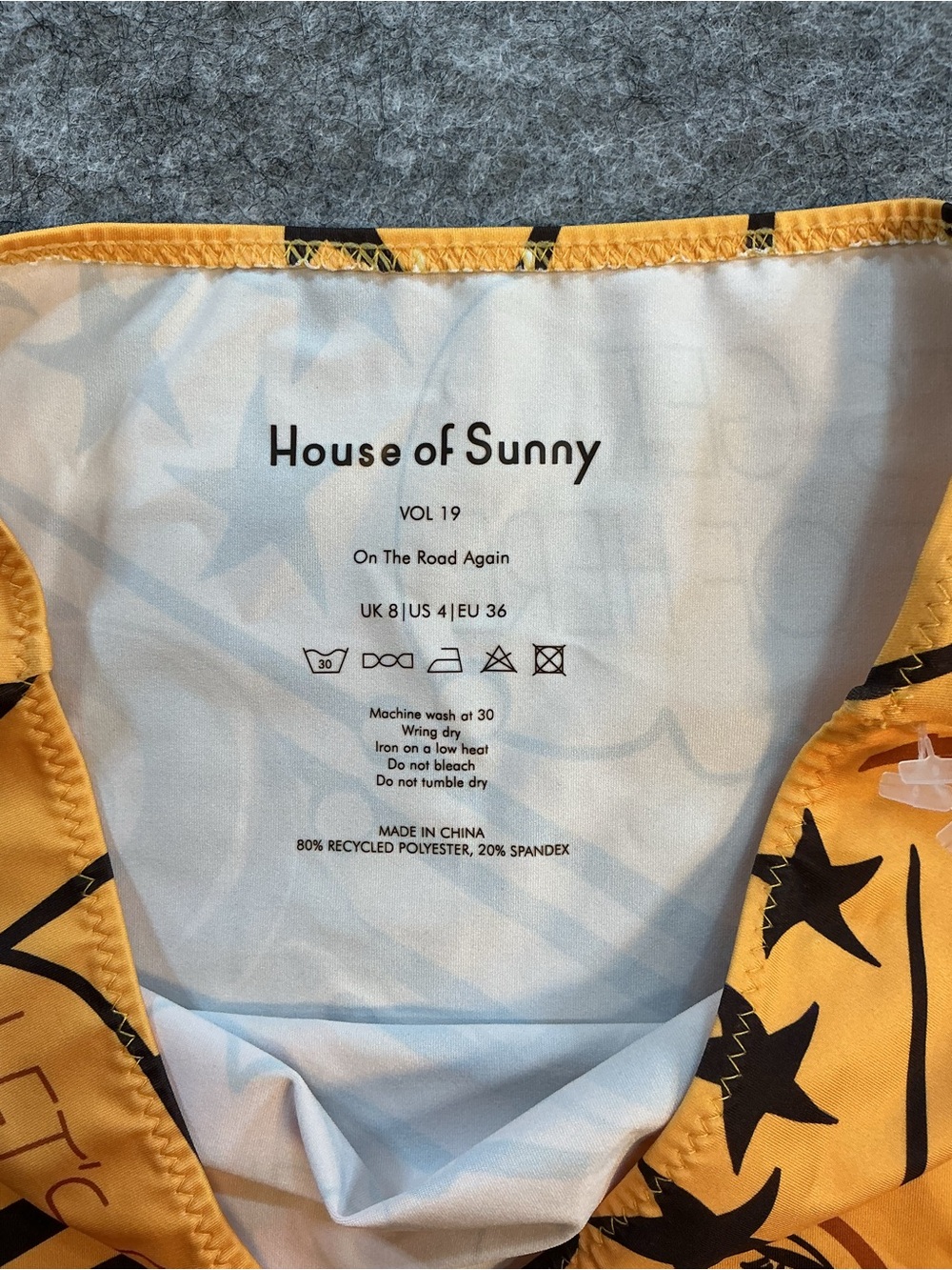 House of Sunny Graphic Pop-Art Orange Mini Skirt Size 4 - Picture 2 of 3